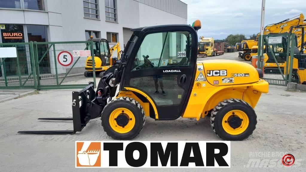 JCB 520-40 伸缩臂叉装车|叉装车
