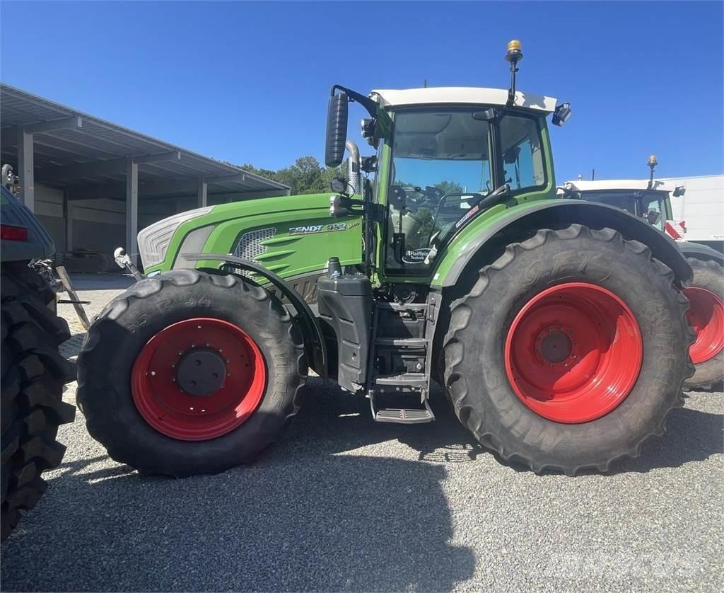 Fendt 933 Vario 拖拉机/农用车