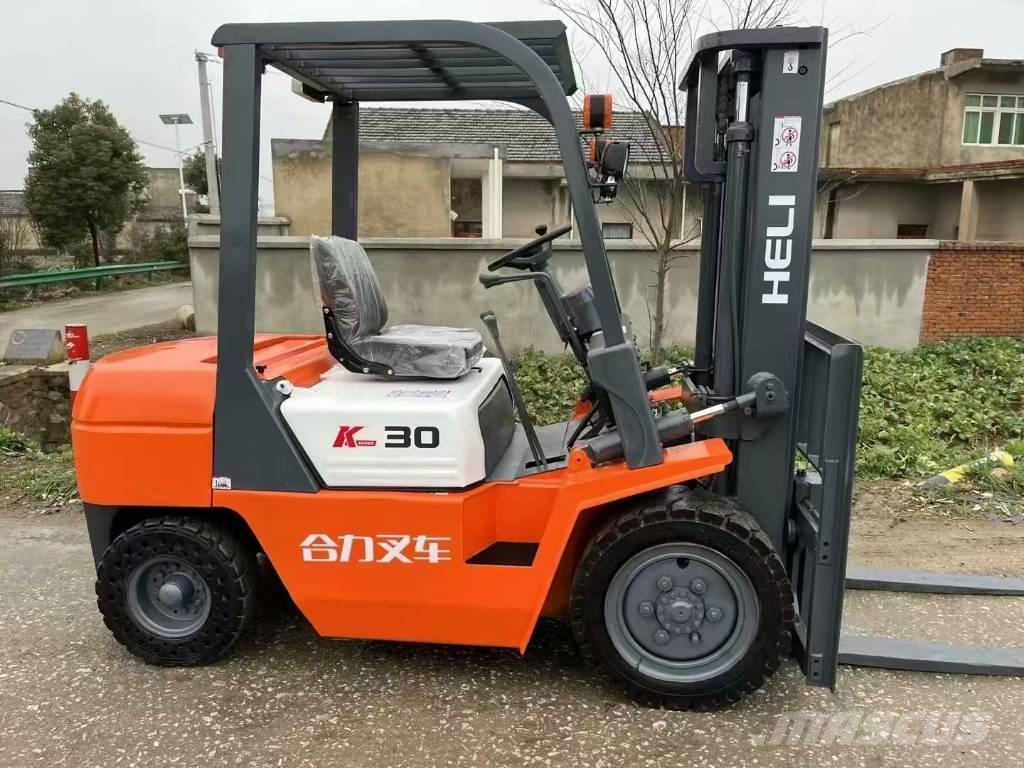 Heli 30 伸缩臂叉装车|叉装车