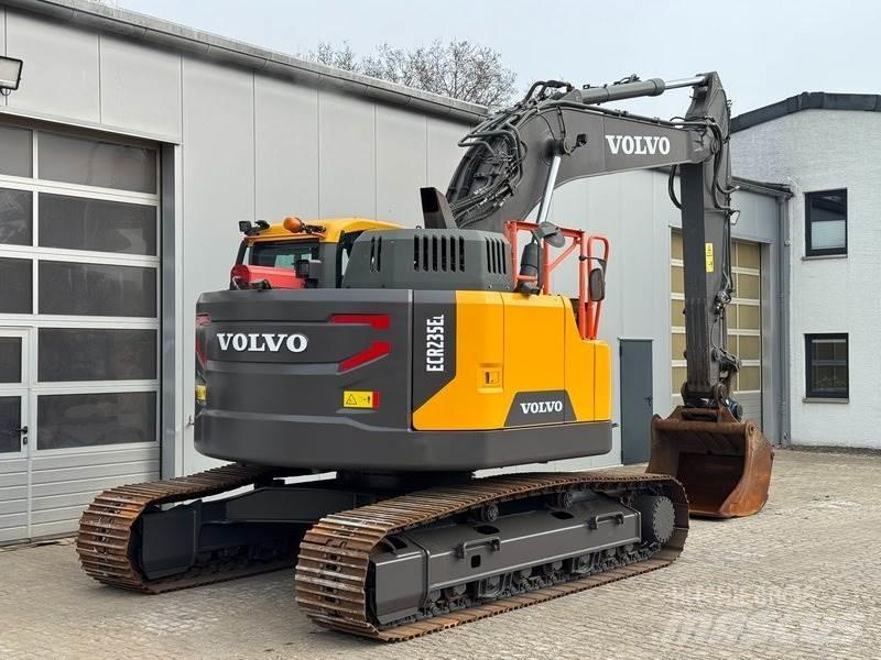 Volvo ECR 235 EL 履带挖掘机