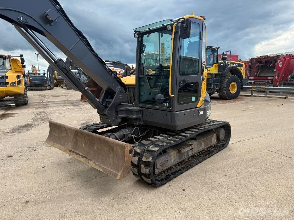 Volvo ECR 88 D 中型挖掘机