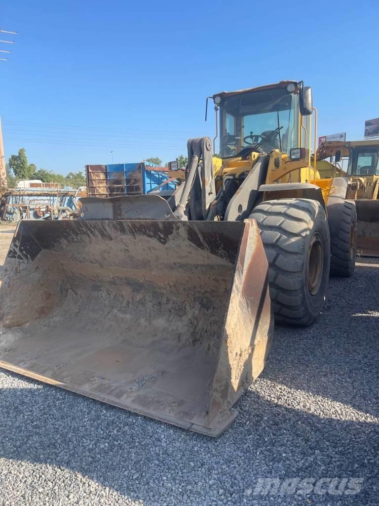 Volvo L 120 E 轮式装载机