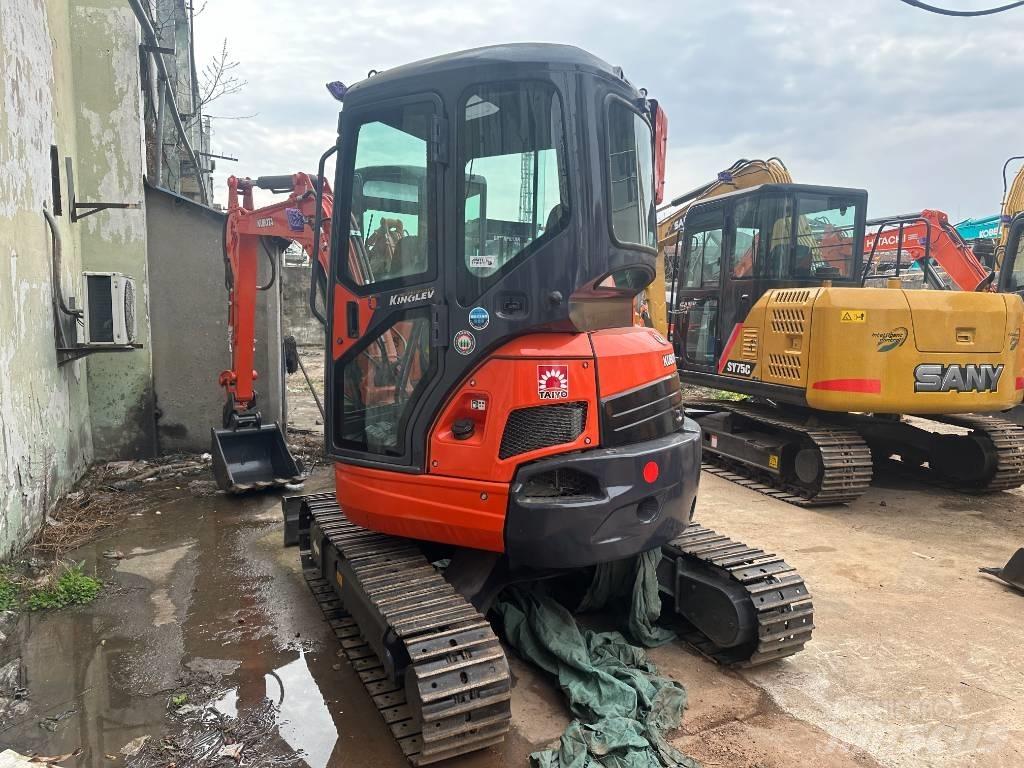 Kubota U 35 小型挖掘机