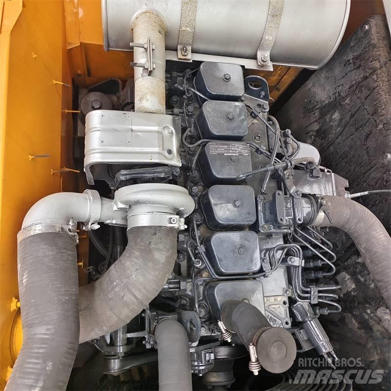 Hyundai 220LC -9S 履带挖掘机