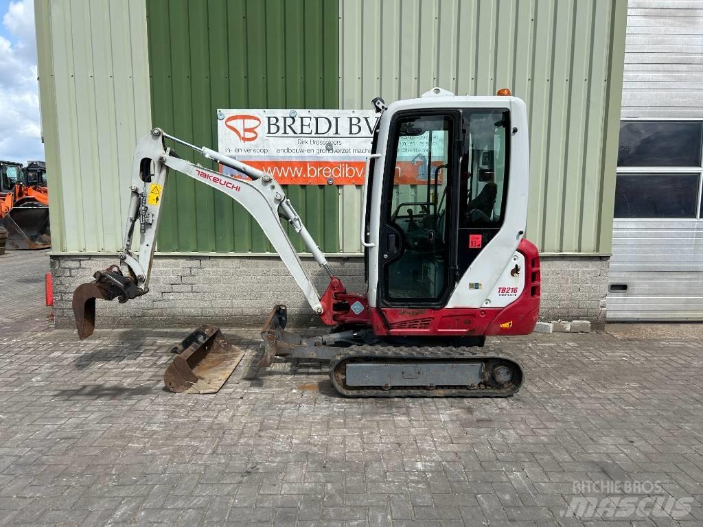 Takeuchi TB 216 小型挖掘机