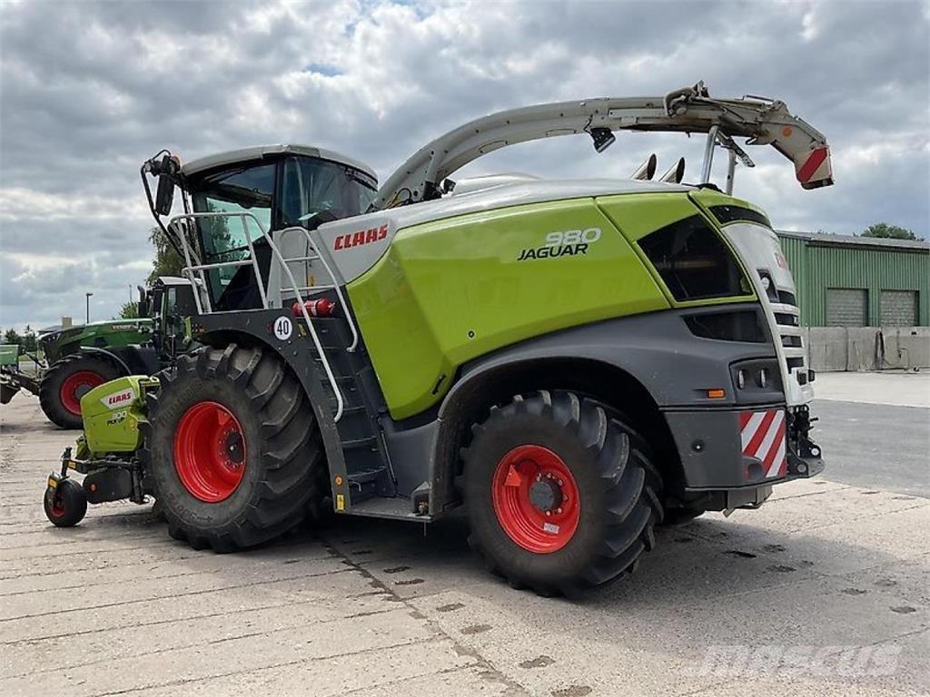 CLAAS Jaguar 980 自走式青贮饲料收割机