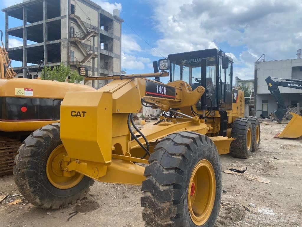 CAT 140 H 平地机/推土机