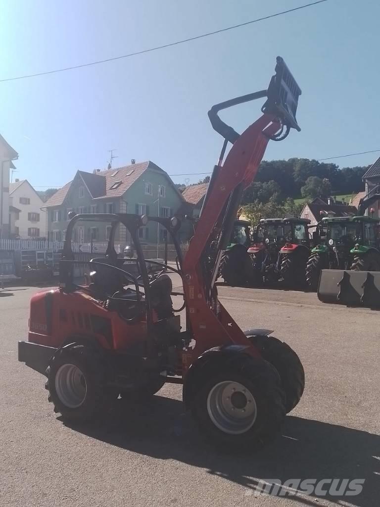 Schäffer 3650 小型装载机