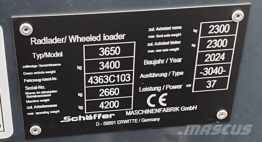 Schäffer 3650 小型装载机