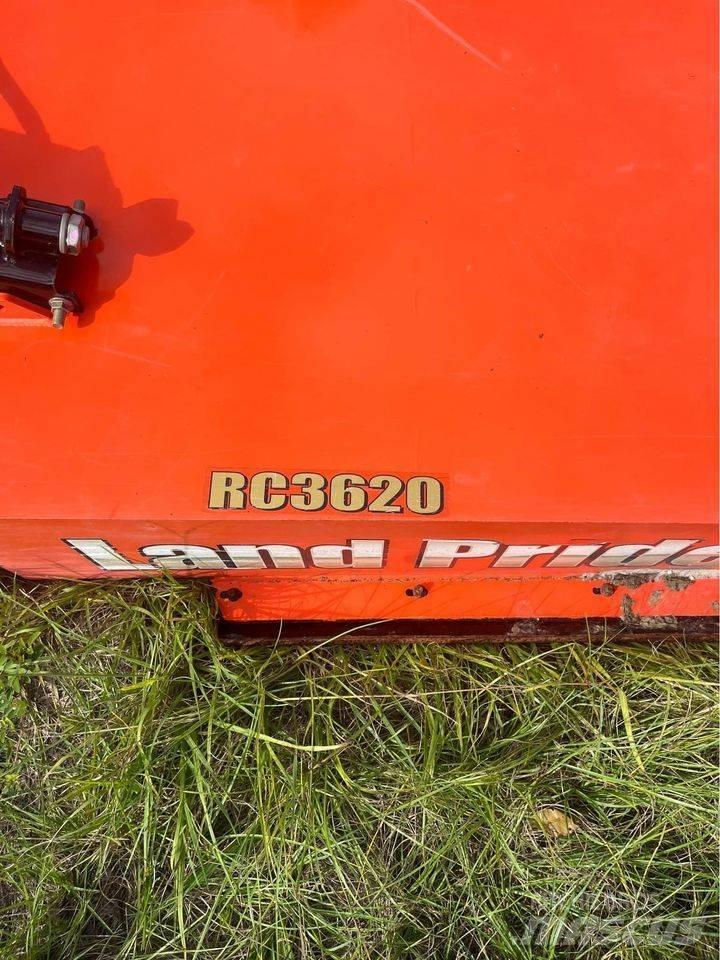 Land Pride RC3620 牧场割草机和切顶器