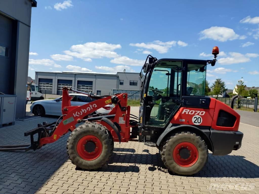 Kubota R 070 轮式装载机