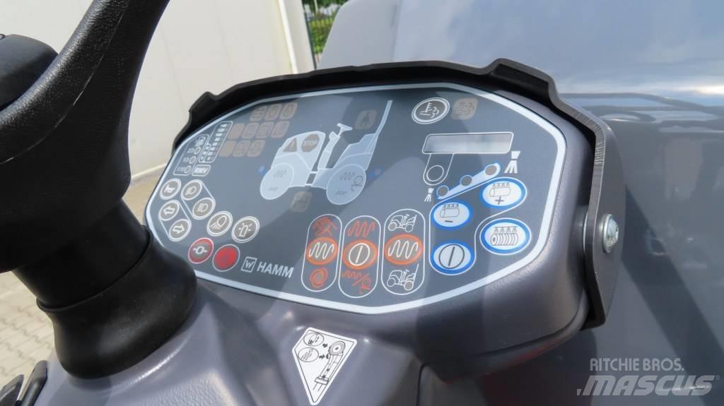 Hamm HD13i VV 双轮压路机