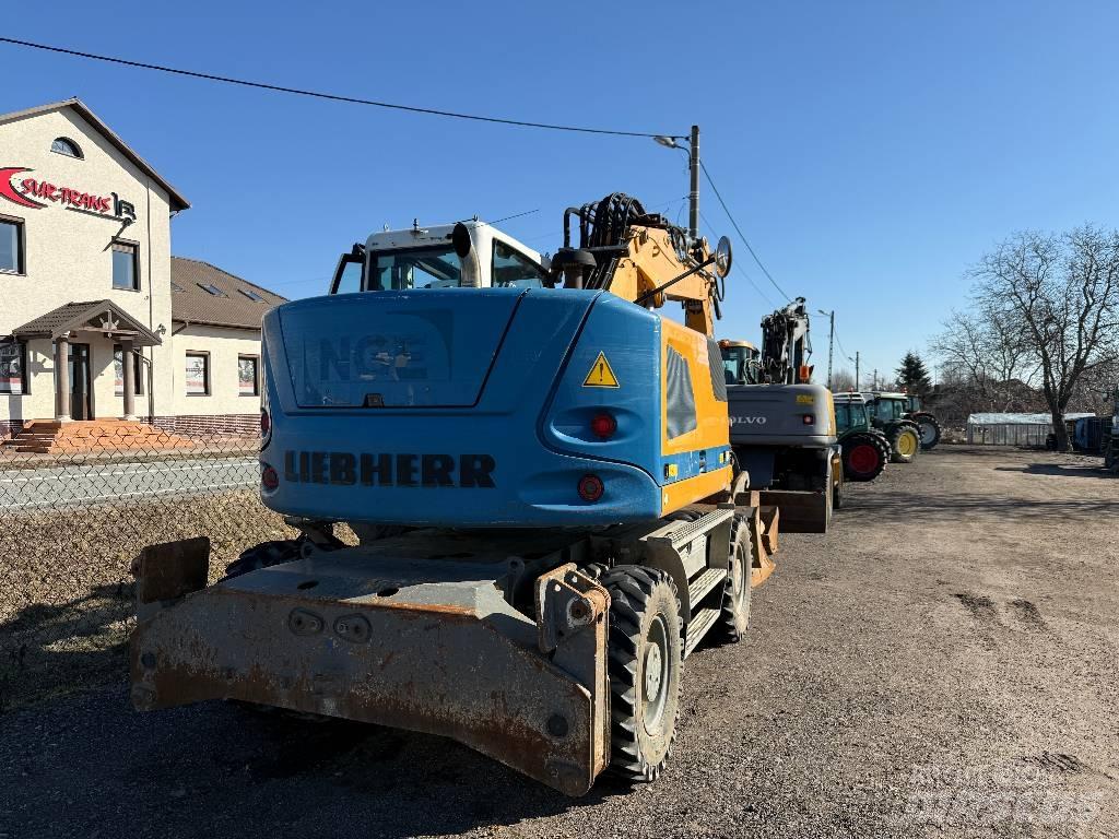 Liebherr A 914 轮式挖掘机