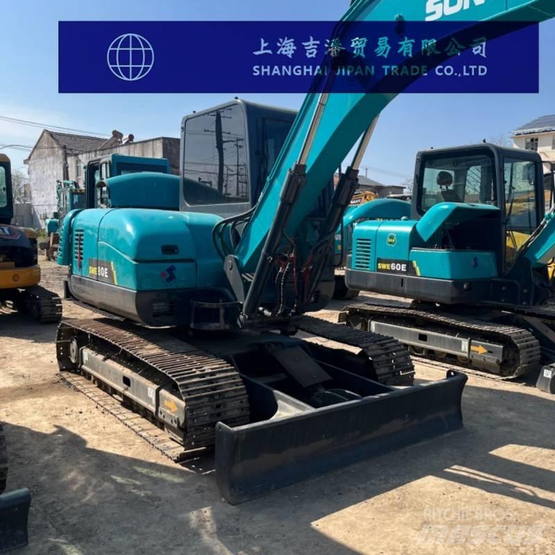 Sunward SWE 80 小型挖掘机