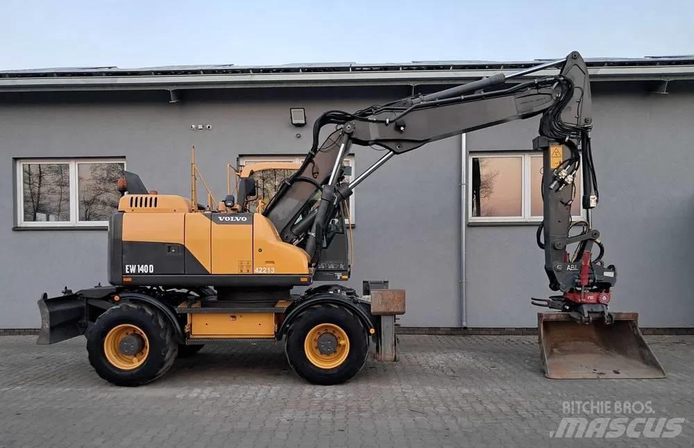 Volvo EW 140 D 轮式挖掘机
