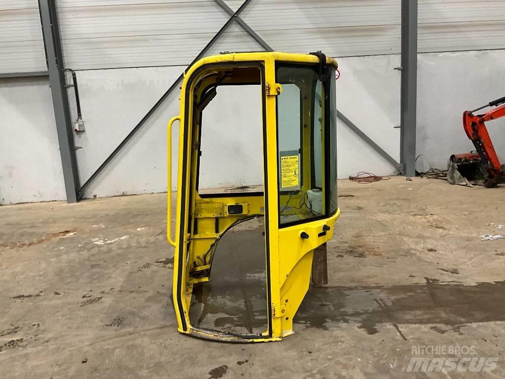 Yanmar Vio 20 / vio 25 驾驶室与内部