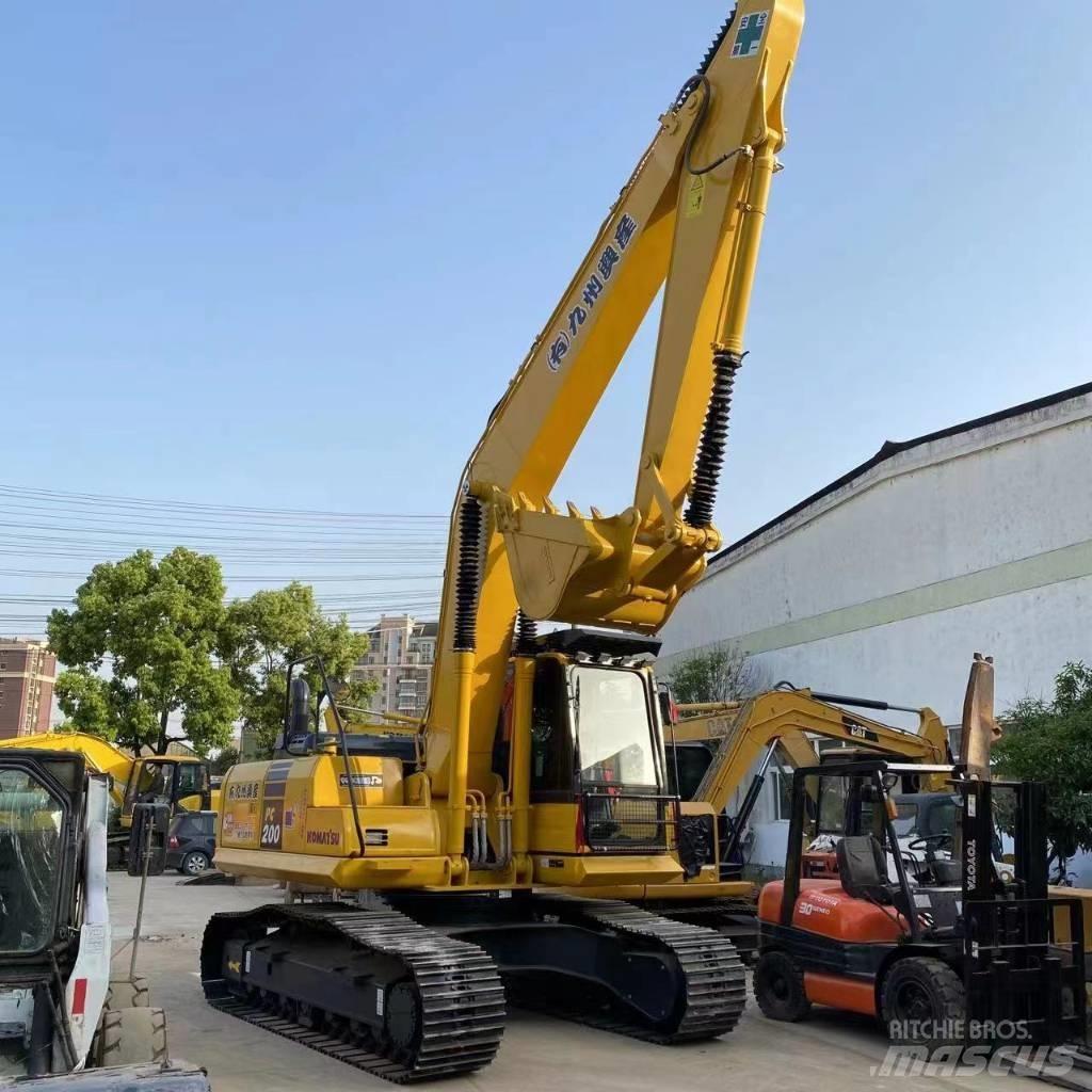 Komatsu PC 200-8N1 履带挖掘机