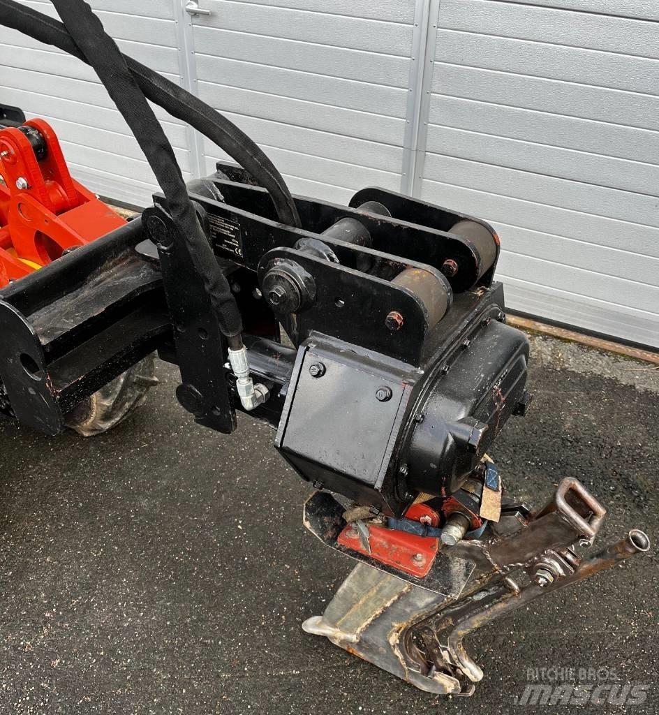 Ditch Witch R300 挖沟机