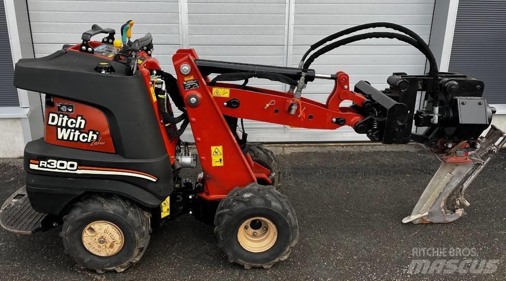 Ditch Witch R300 挖沟机