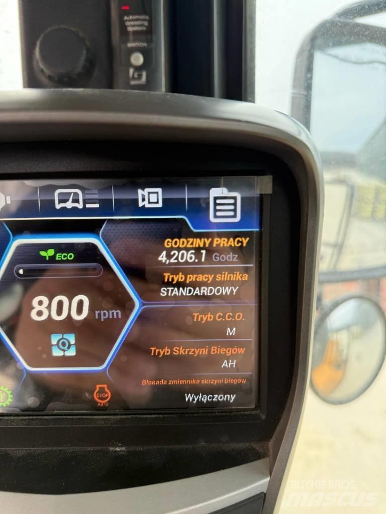Hyundai HL 960 轮式装载机