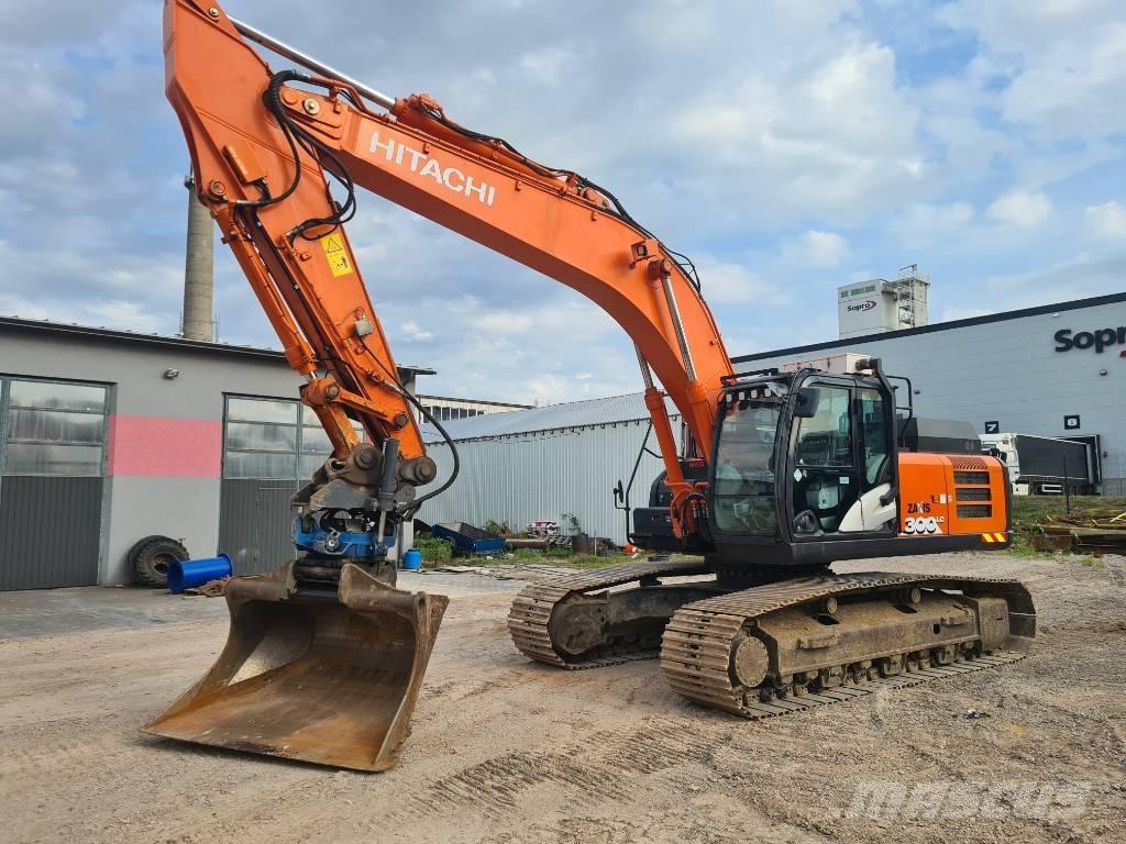 Hitachi ZX 300 LC-6 履带挖掘机