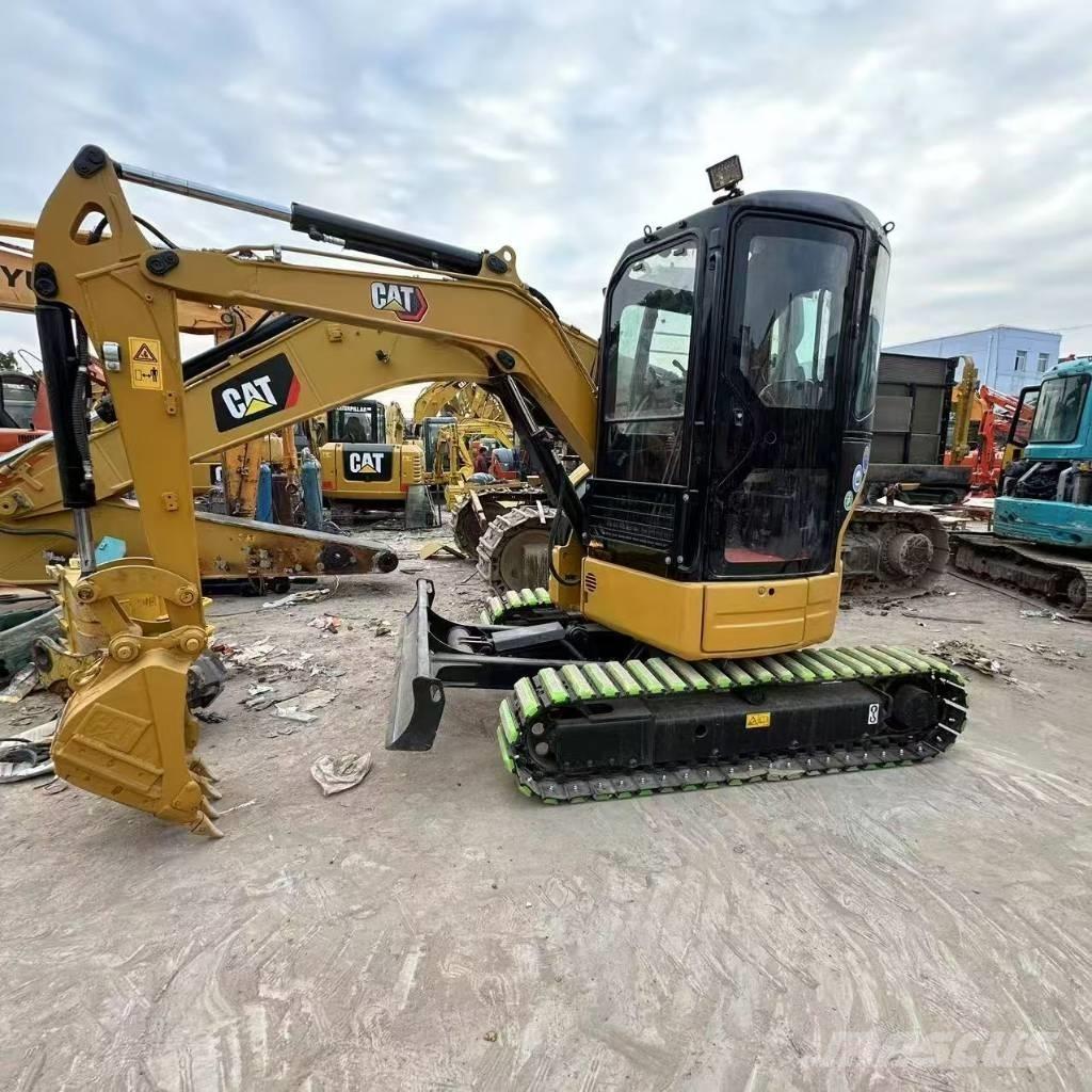CAT 303.5 E 小型挖掘机