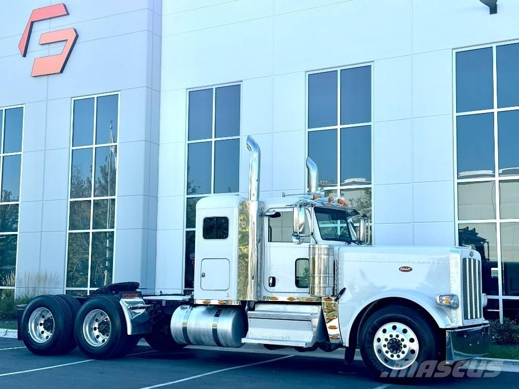 Peterbilt 389 牵引车