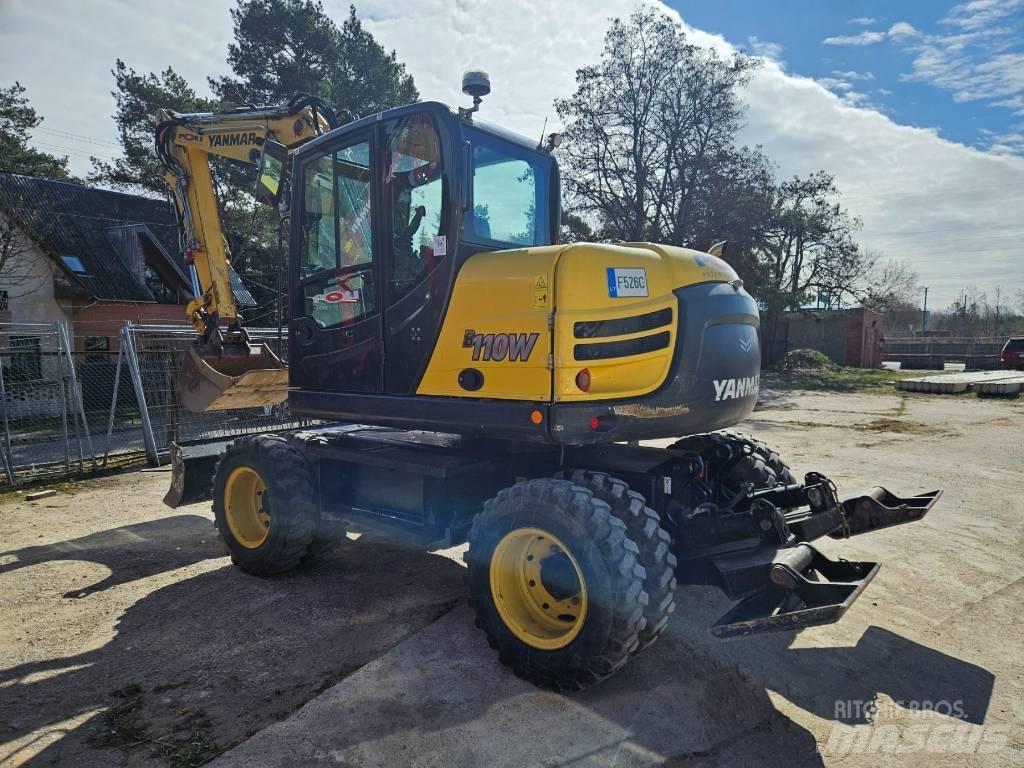 Yanmar B 110 W 反铲装载机
