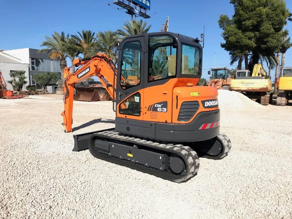 Doosan DX 63-3 小型挖掘机