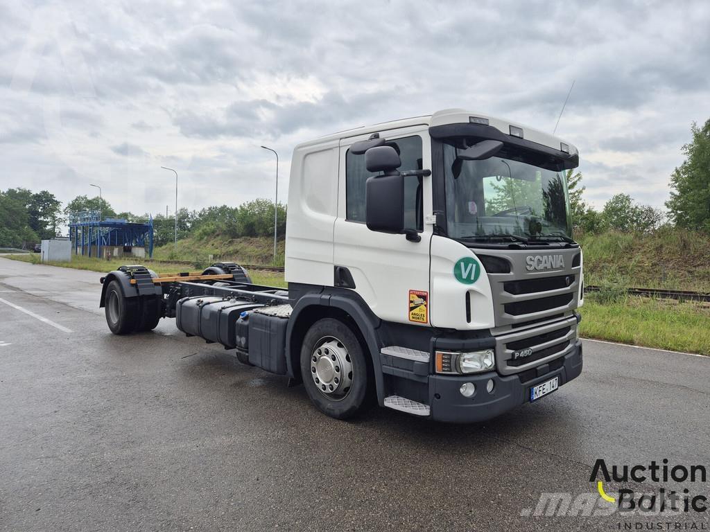 Scania P 450 平板车