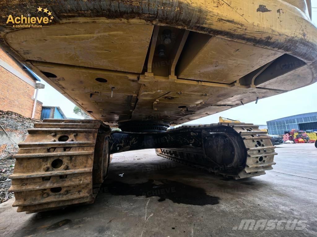 CAT 355 履带挖掘机