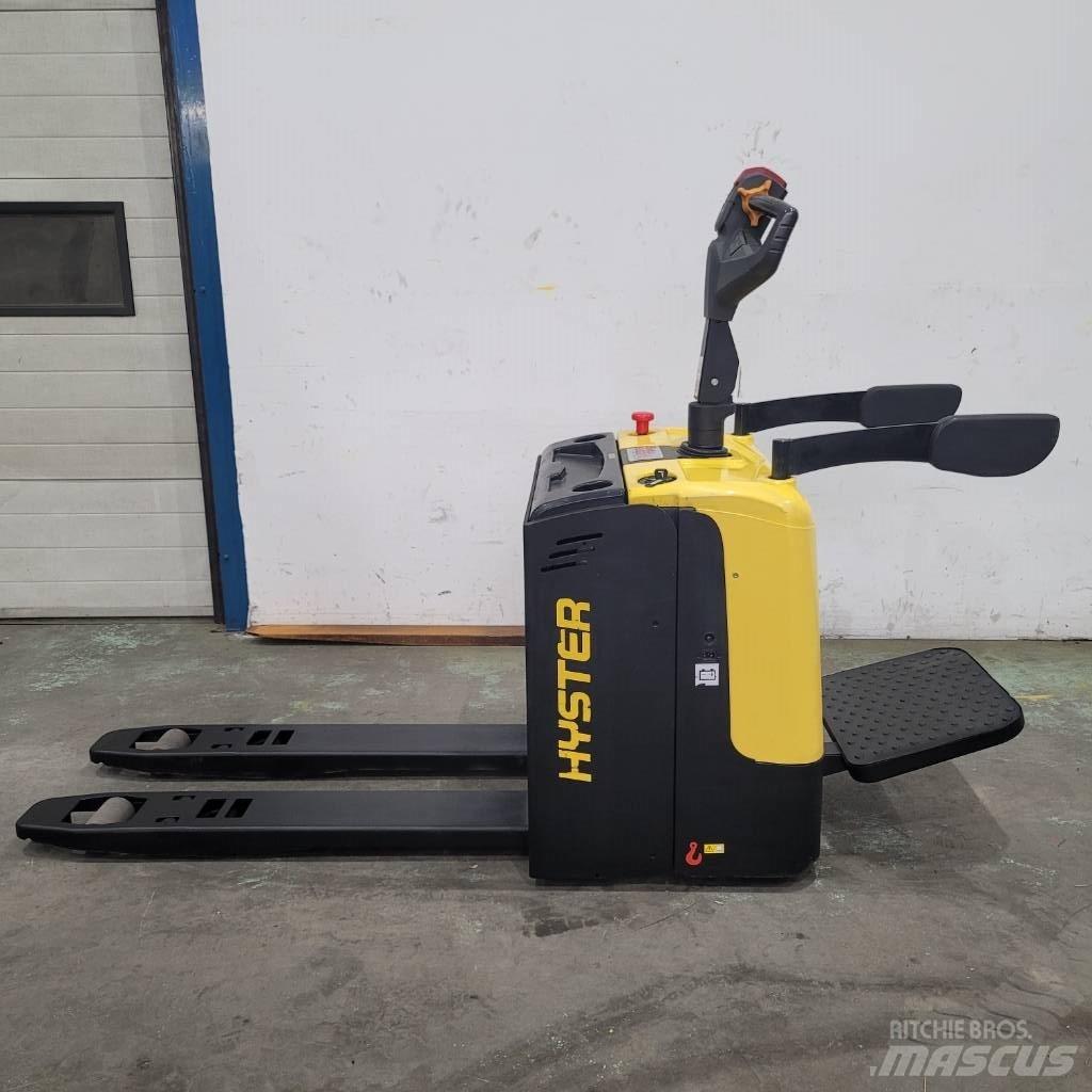 Hyster P 2.0 UTS 电动搬运车