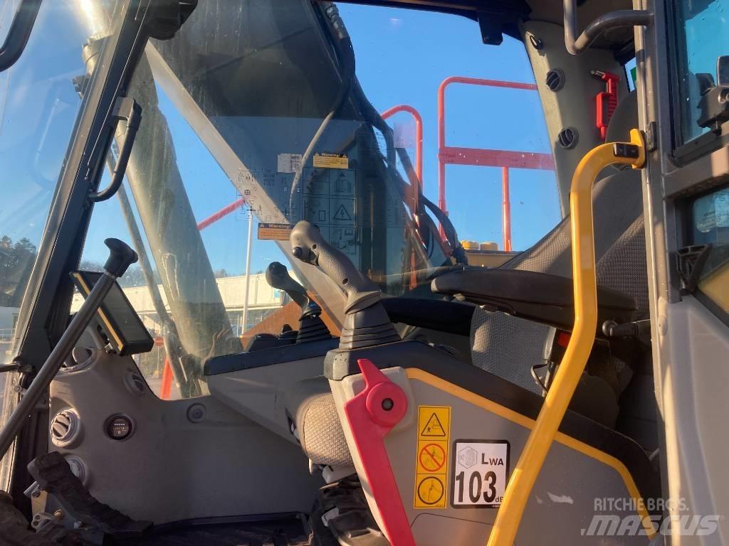 Volvo EC 220 E 履带挖掘机