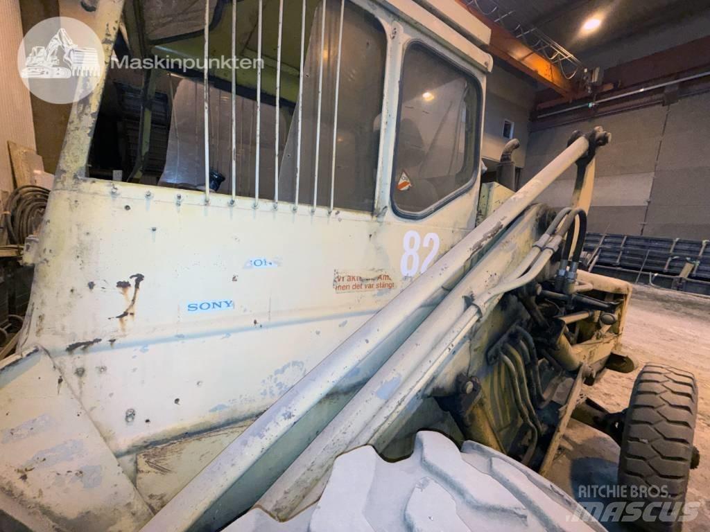 Volvo BM 2181 TD 轮式装载机