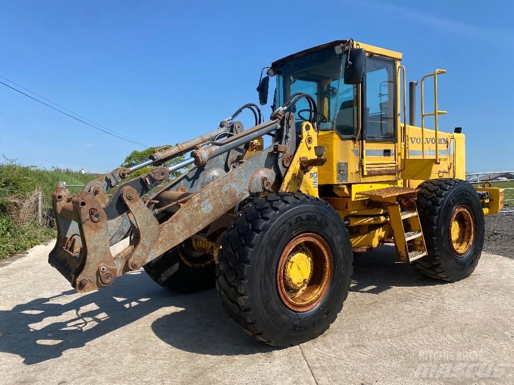 Volvo BM L 90 轮式装载机