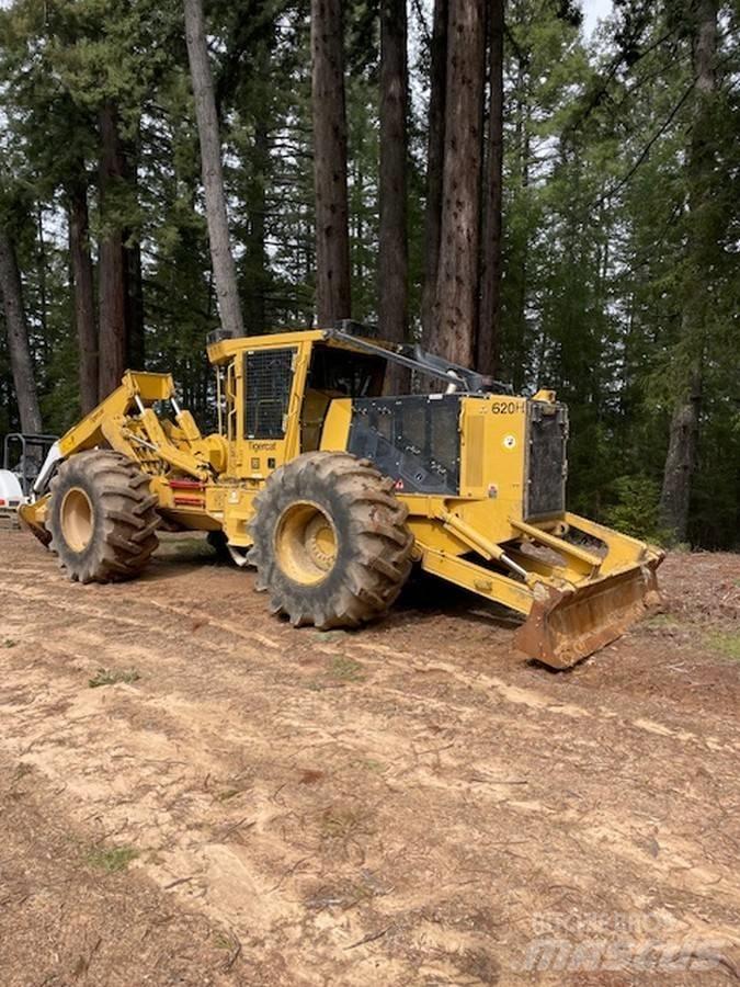 Tigercat 620H 粉碎机