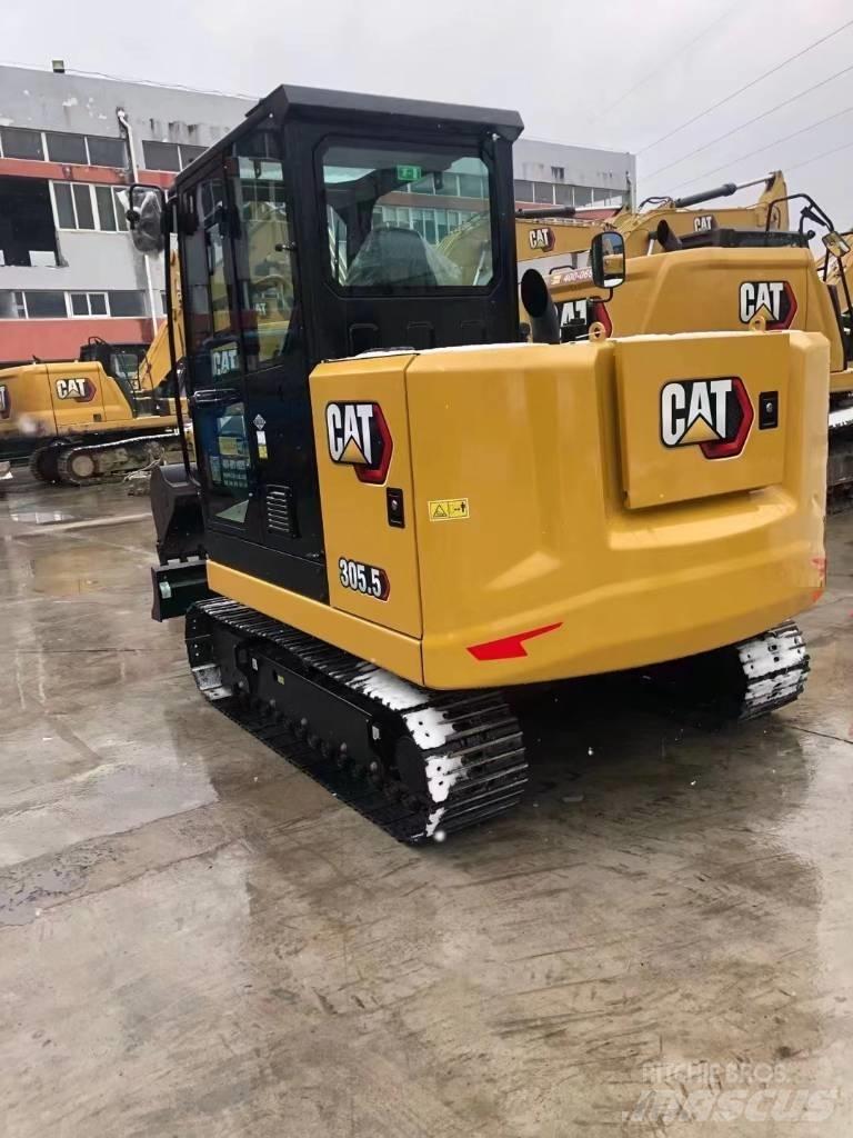 CAT 305.5 小型挖掘机