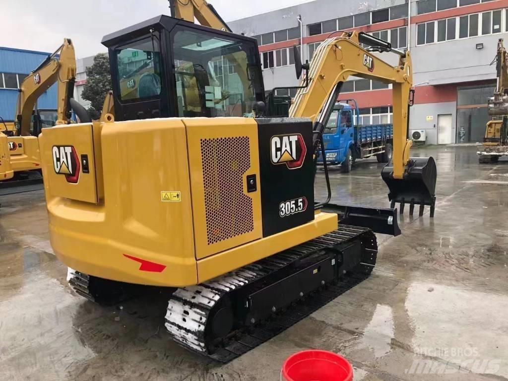 CAT 305.5 小型挖掘机