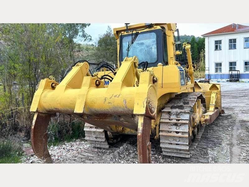 Komatsu D155AX-5 履带式推土机