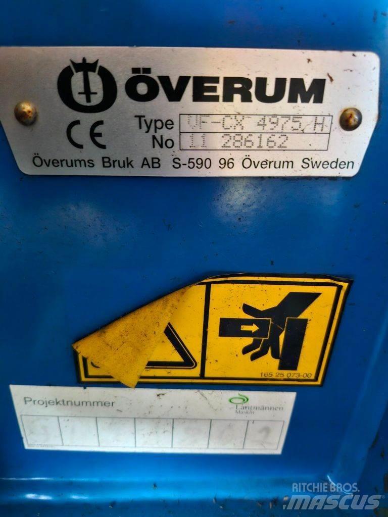 Överum VFCX 4975 双向犁