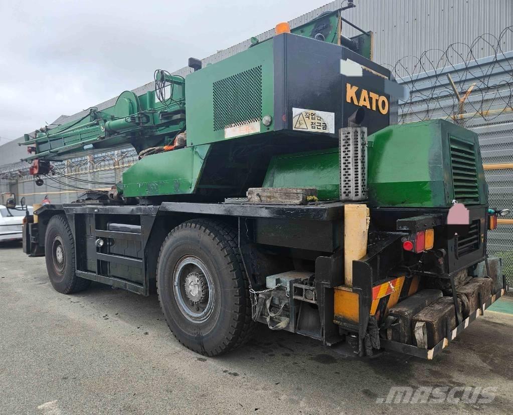 Kato KR 350-3 越野轮胎起重机︳越野吊︳越野起重机︳移动式起重机