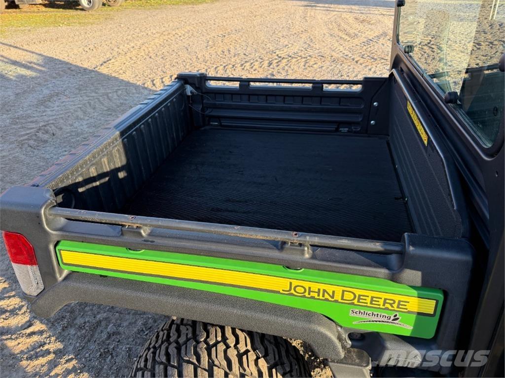 John Deere 835M 农业机械-其他