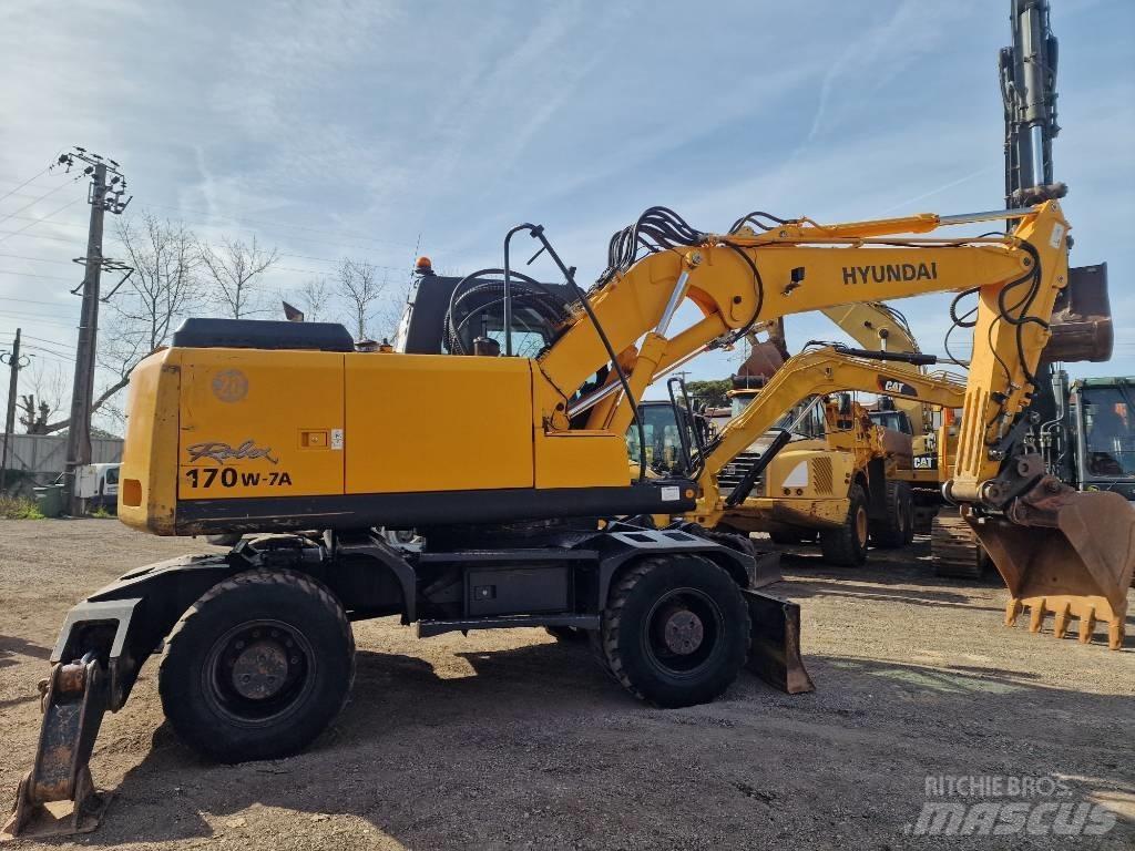 Hyundai R 170 W 轮式挖掘机
