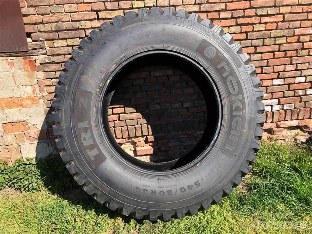 Nokian TRI 2 轮胎、车轮、轮圈