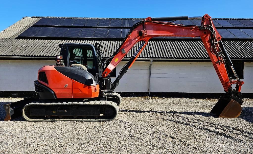 Kubota KX 080-4 中型挖掘机
