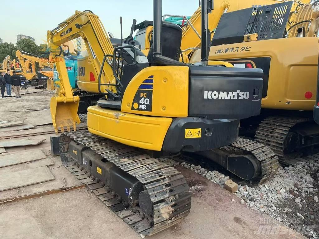 Komatsu PC 40 MR 小型挖掘机