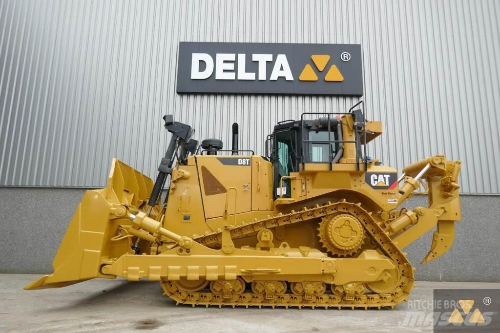 CAT D8T 履带式推土机