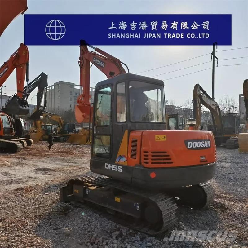 Doosan DH 55 小型挖掘机