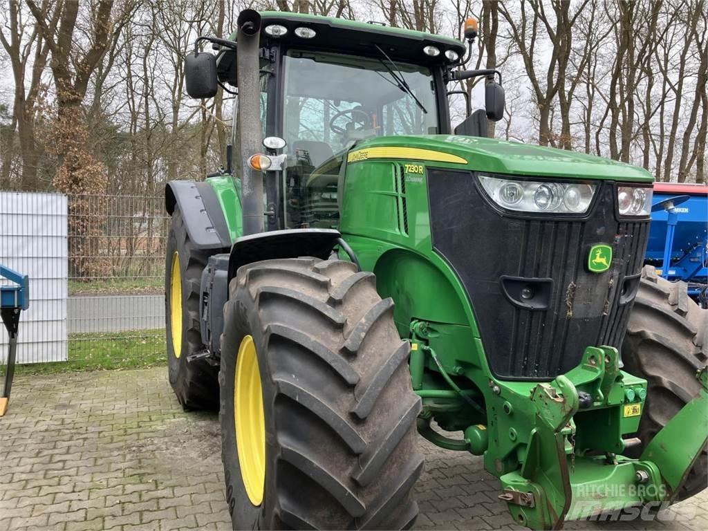 John Deere 7230R 拖拉机/农用车