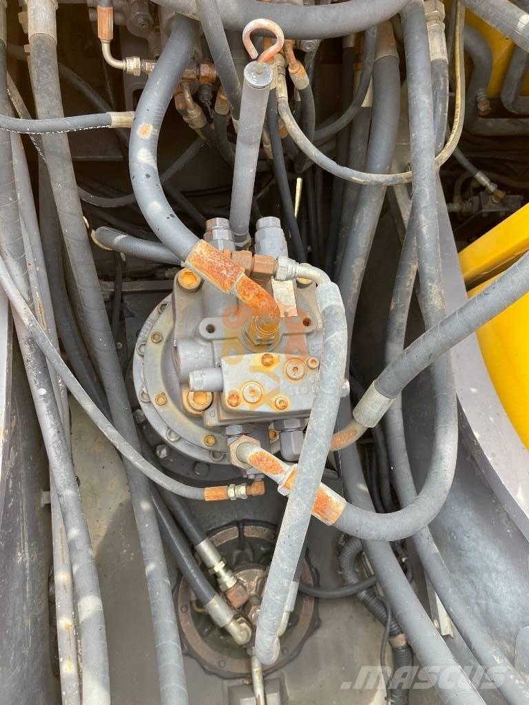 Volvo EC 210 B LC 履带挖掘机